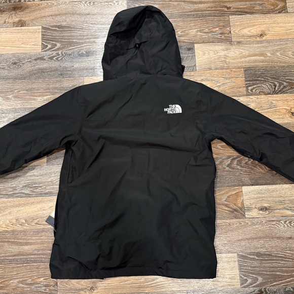 The North Face Men’s Thermoball Snow Triclimate Jacket - Picture 3 of 7